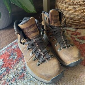Danner Men's Tan Leather Boots